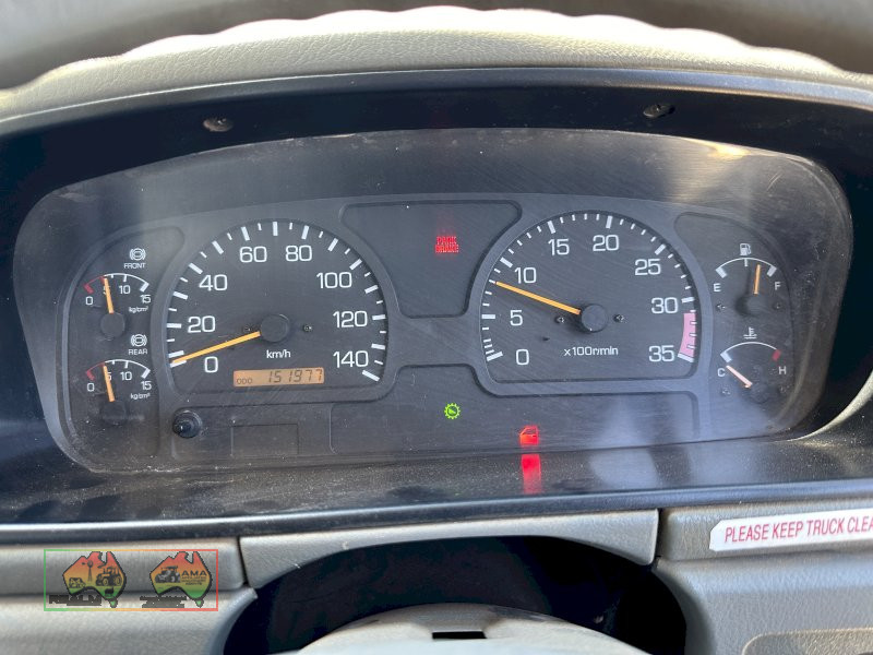 2004 Mitsubishi Prime Mover  MODEL No.  FM67FP2RFAE - photo 10