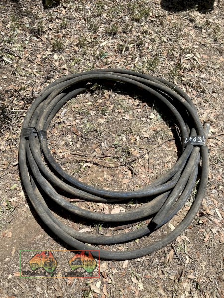 Rubber air/water hose - photo 1