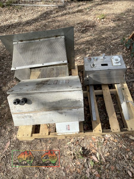 Gal Electrical Boxes - photo 2