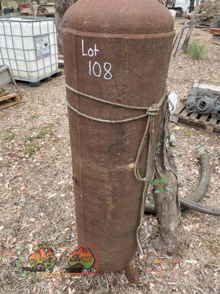 Vertical Air Tank - photo 1
