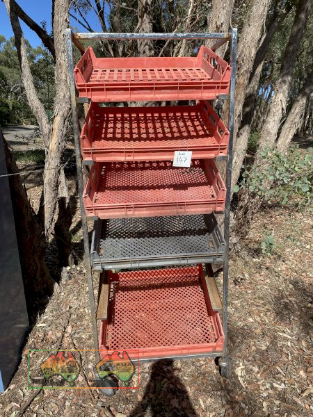 Bread crate Stand with Crates