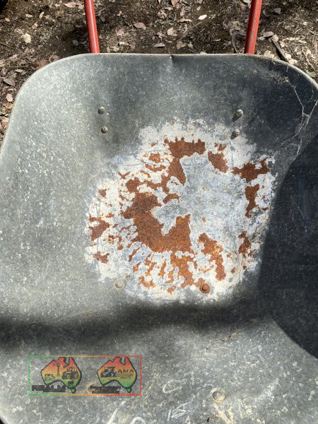 Steel Wheel Barrows - Broken - photo 3