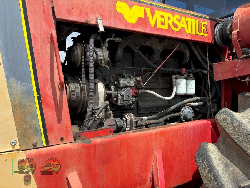 1980 Versatile 875 - photo 6