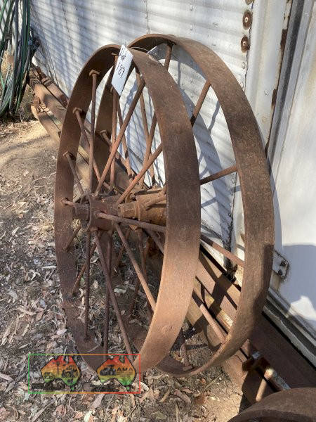 2x Old Steel Wheels 1260mm - photo 2