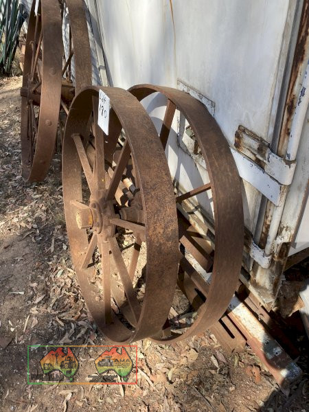 2x Old Steel Wheels 1000mm - photo 2