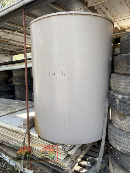 Poly Water Tank - photo 2