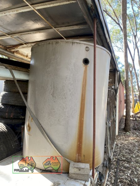 Poly Water Tank - photo 3