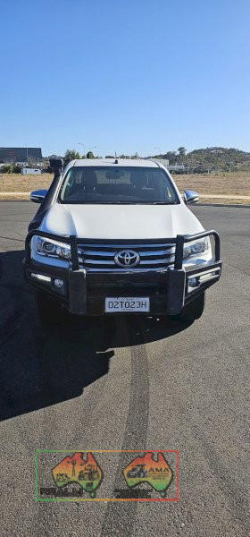 2017 Toyota Hilux SR5 - photo 2