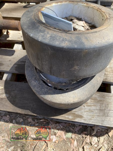 2x Heavey Duty Steel Rim Rubber Wheels - photo 2