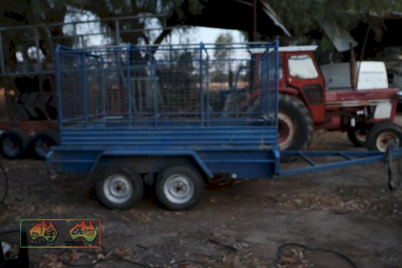 Tandem 12x6 trailer with stock crate - photo 1