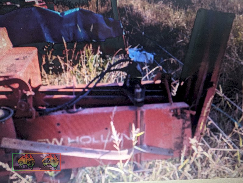 NEW HOLLAND 275 BALER - photo 4