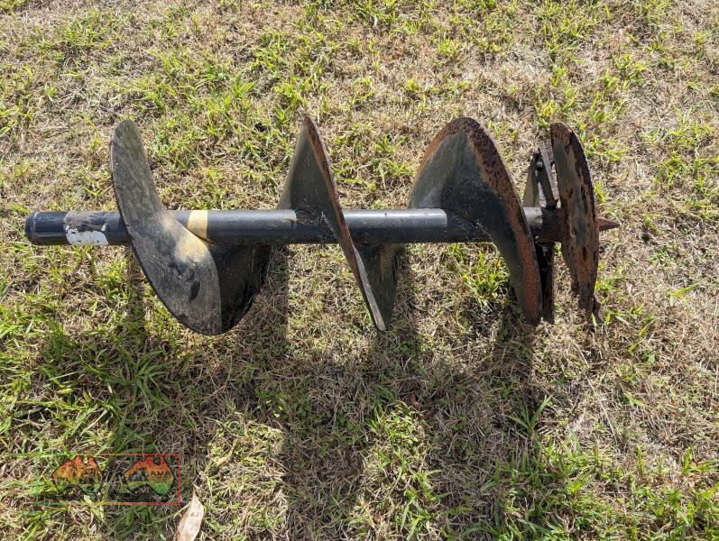 HITACHI Posthole Auger (REDUCED) - photo 1
