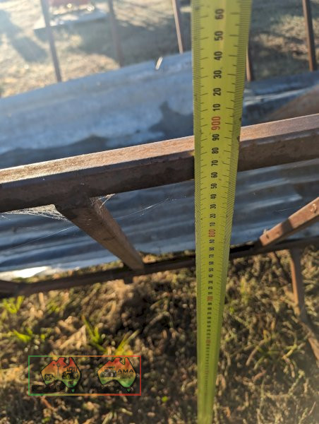 HAY FEEDER - photo 3