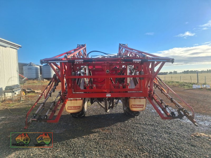 Silvan 5000 litre 28 m boomspray - photo 3