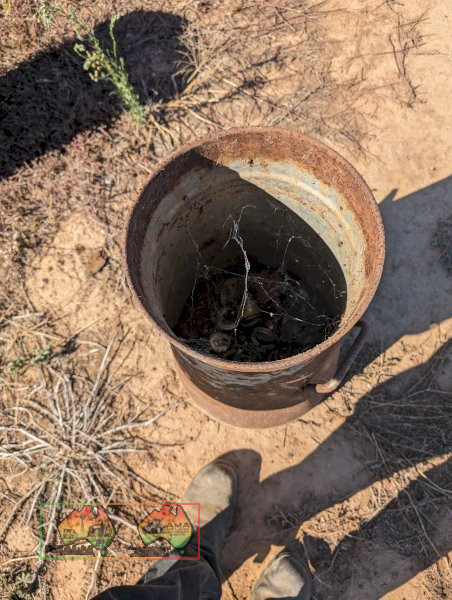 OLD MILK CAN - photo 2
