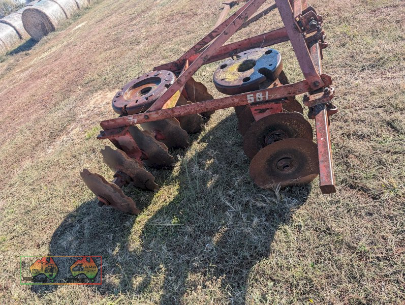 Massey Ferguson 581 Offset Disc - photo 4