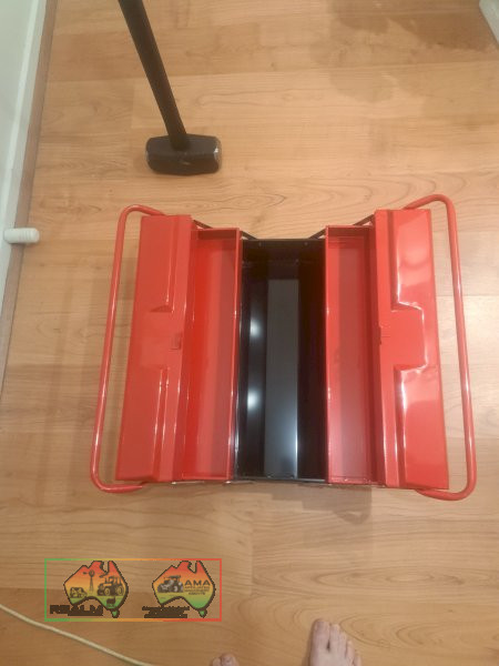 Metal tool box - photo 1