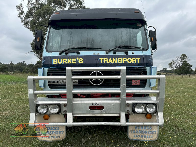 1987 Mercedes Benz 2238 Prime Mover - photo 2
