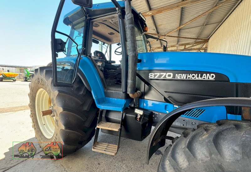 New Holland 8770 tractor