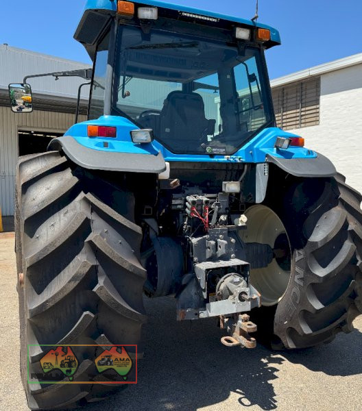New Holland 8770 tractor - photo 6