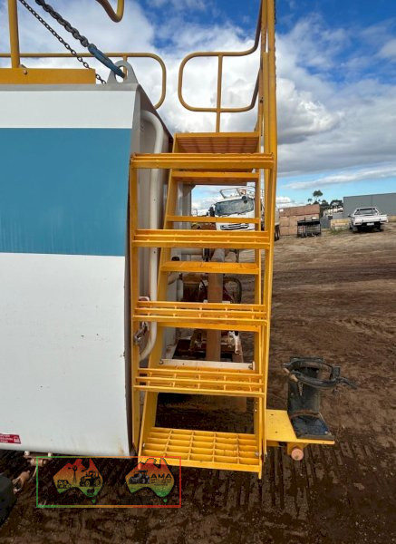 Used - Truck water tank - photo 7