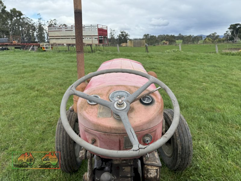 Massey Ferguson 65 MK 2 - photo 8