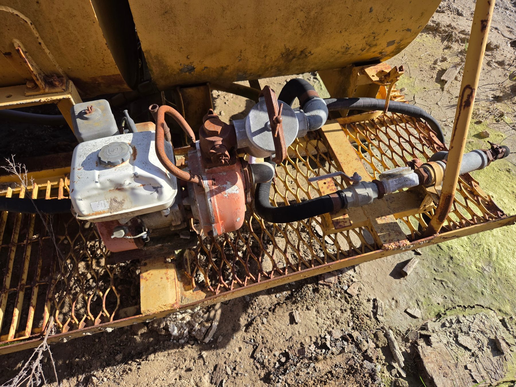 Slip-on Dual Fuel Tanks - photo 5