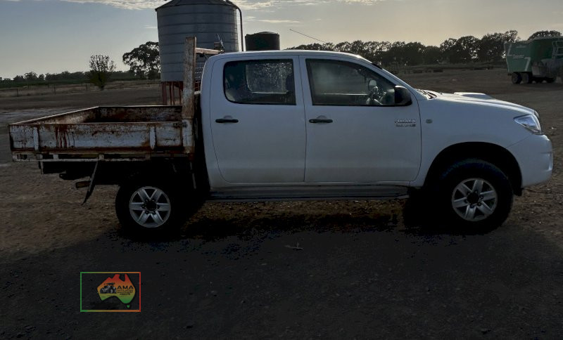 2009 Toyota Hilux Dual Cab Ute - photo 2