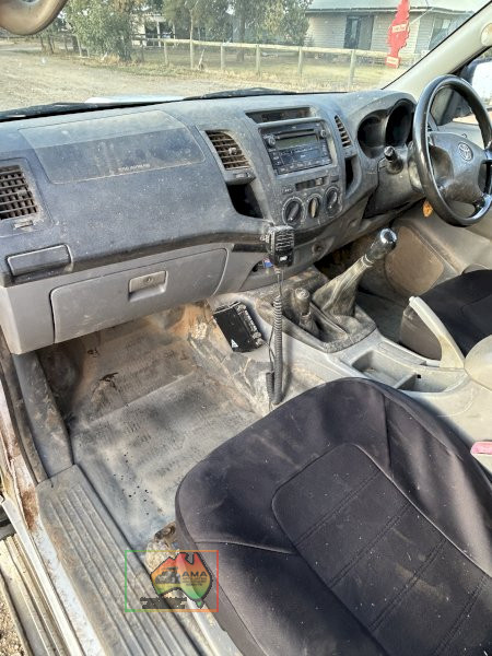2009 Toyota Hilux Dual Cab Ute - photo 6
