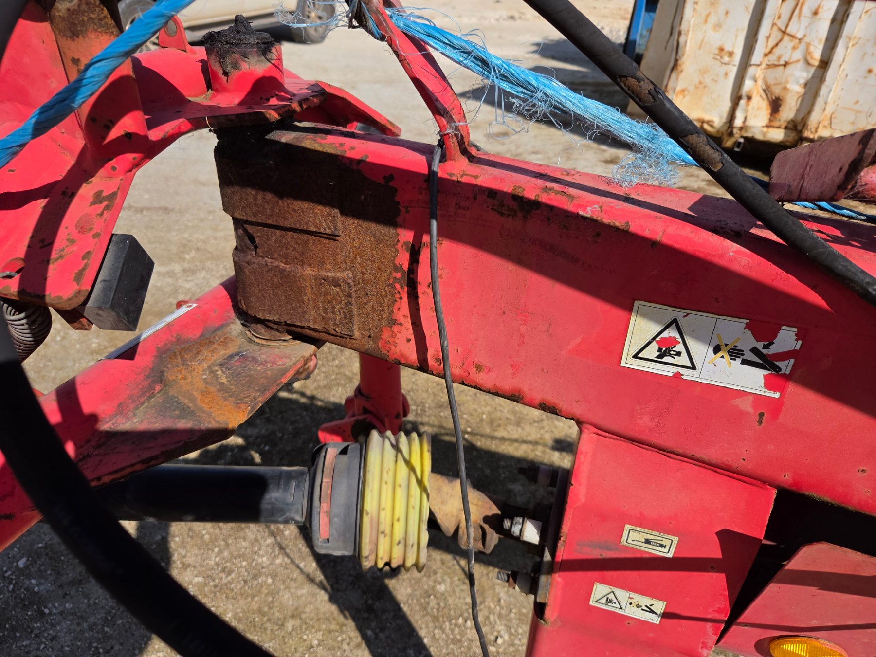 Pottinger Eurotop 701-A Twin Rotor Hay Rake - photo 8