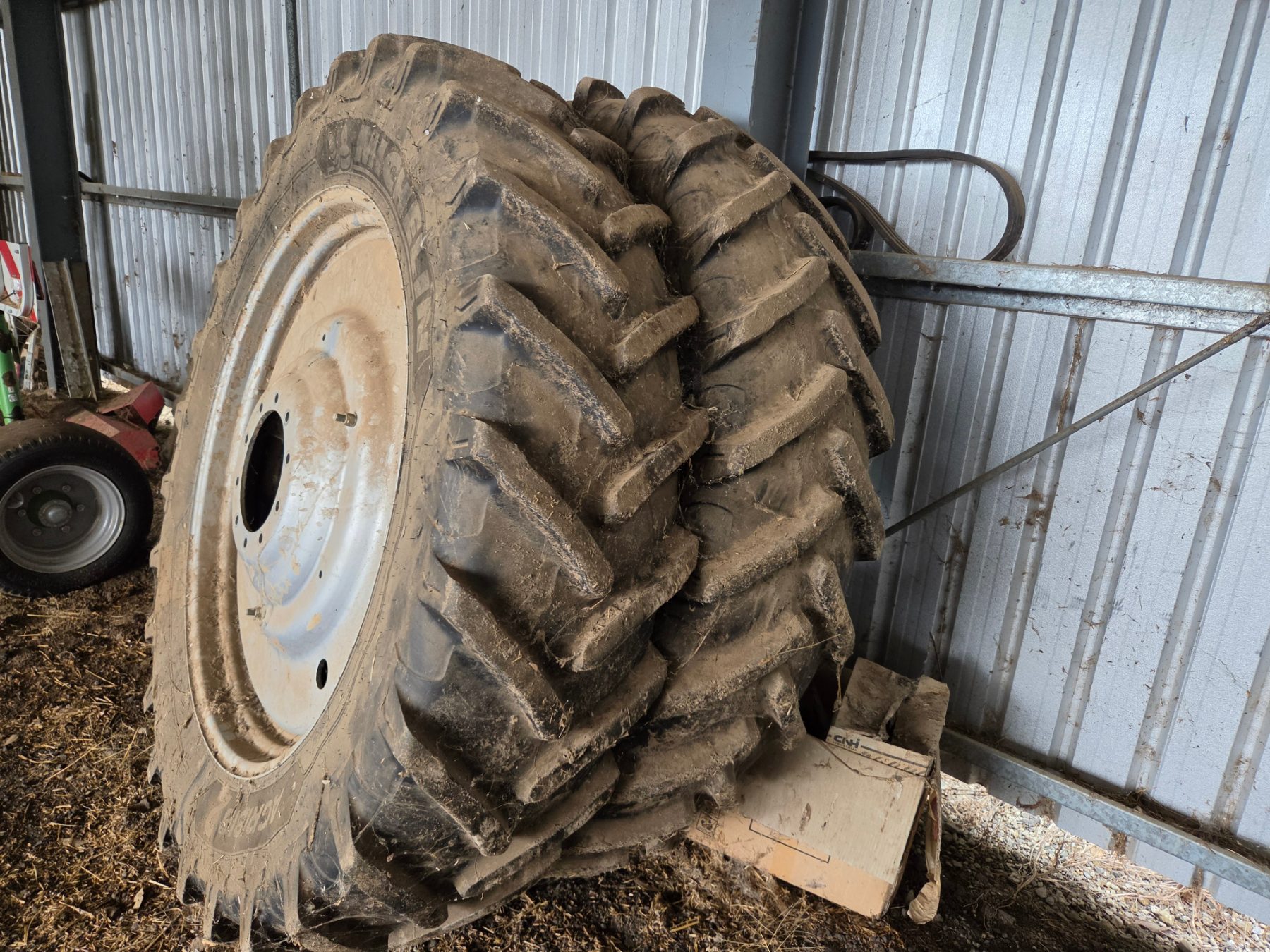 2020 Case Magnum 310 CVT - photo 25