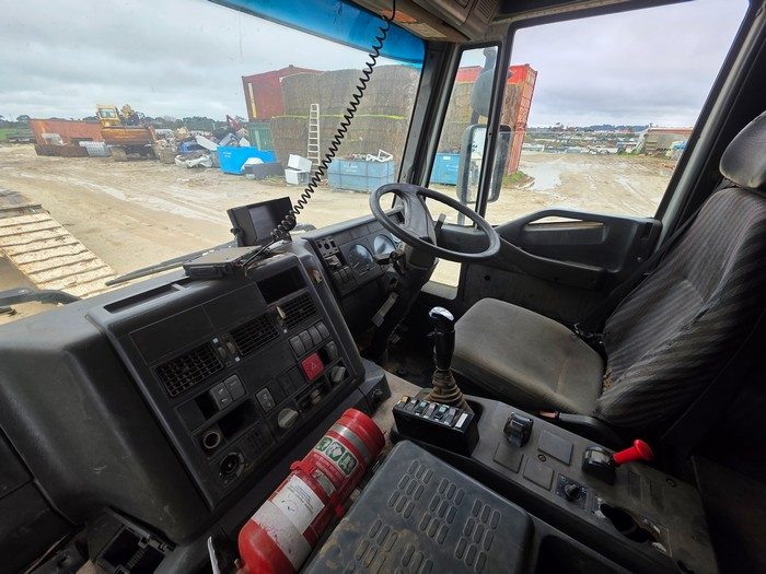 1998 Iveco Tipper - Farm-Offroad Use Only - photo 9