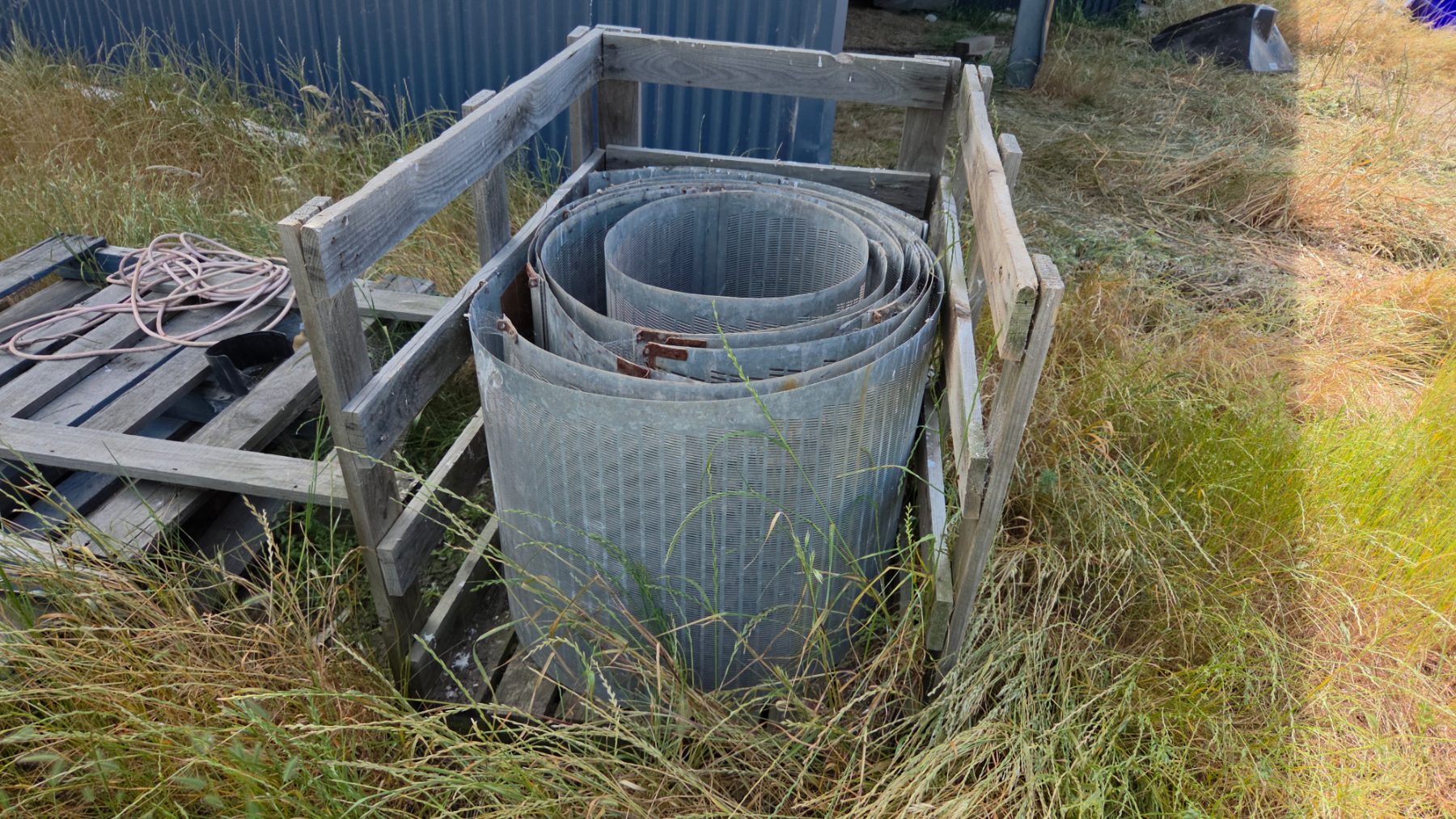 Used - Trailing Hannaford Seed Cleaner - photo 9