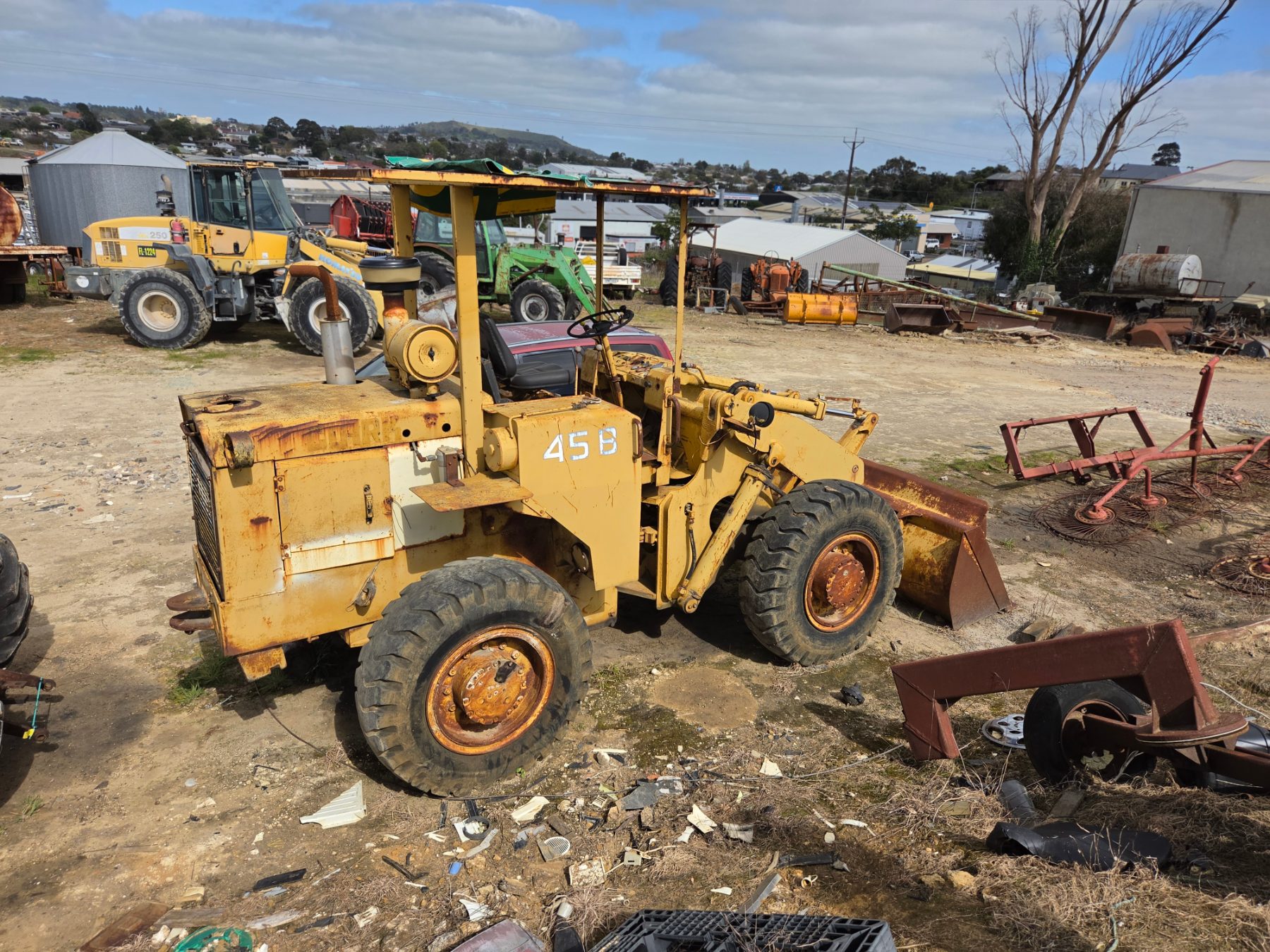 Clark 45B Articulated Loader - photo 6