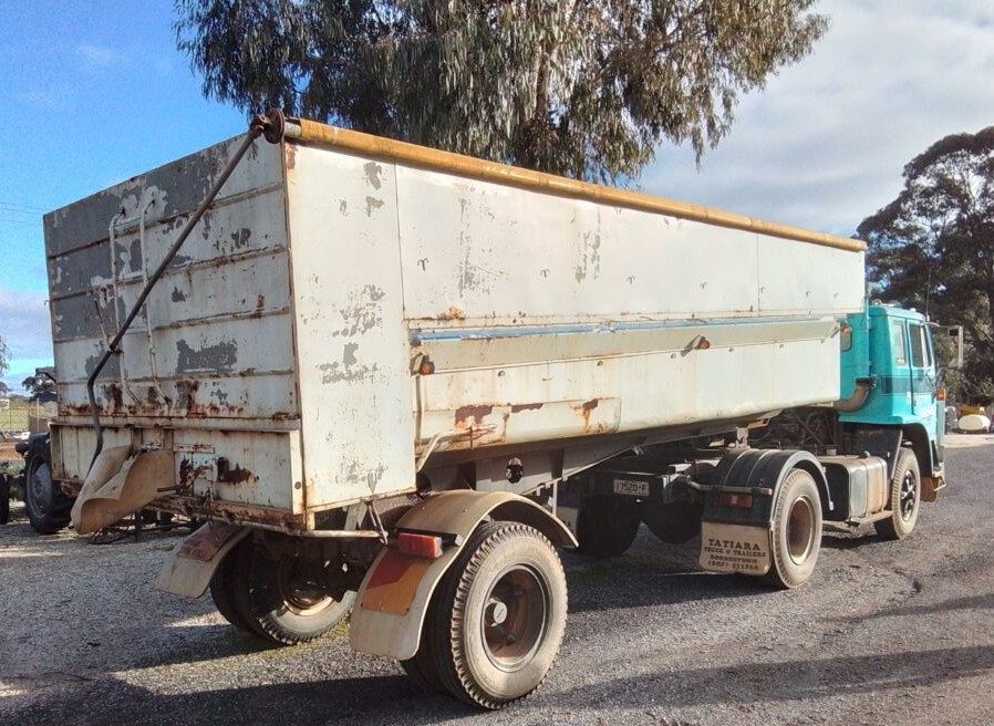 Acco 2150B & Kersh Tipper - photo 4