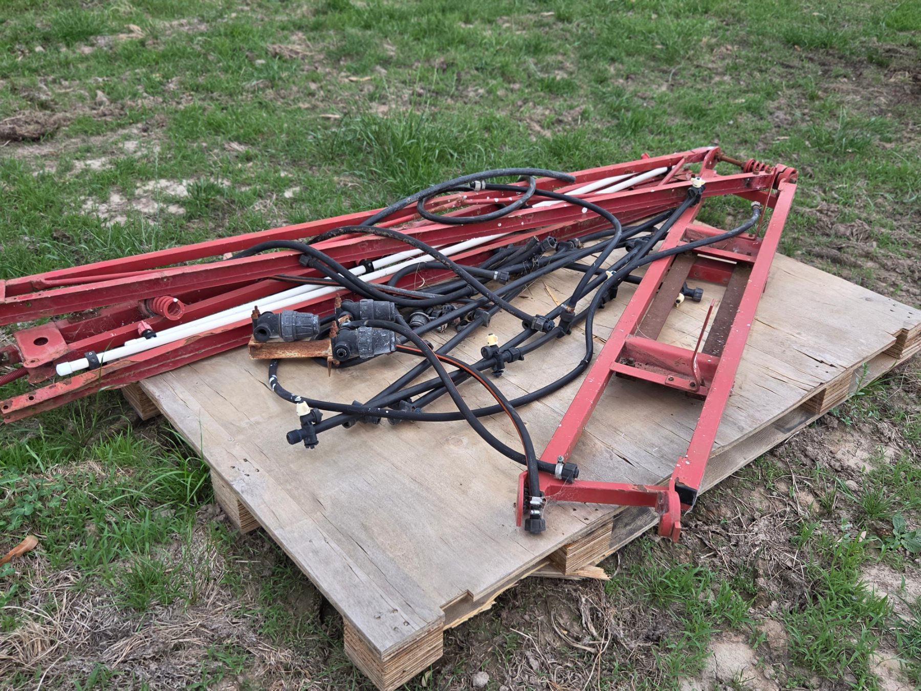 Used - Hardi 12m Boom - photo 2