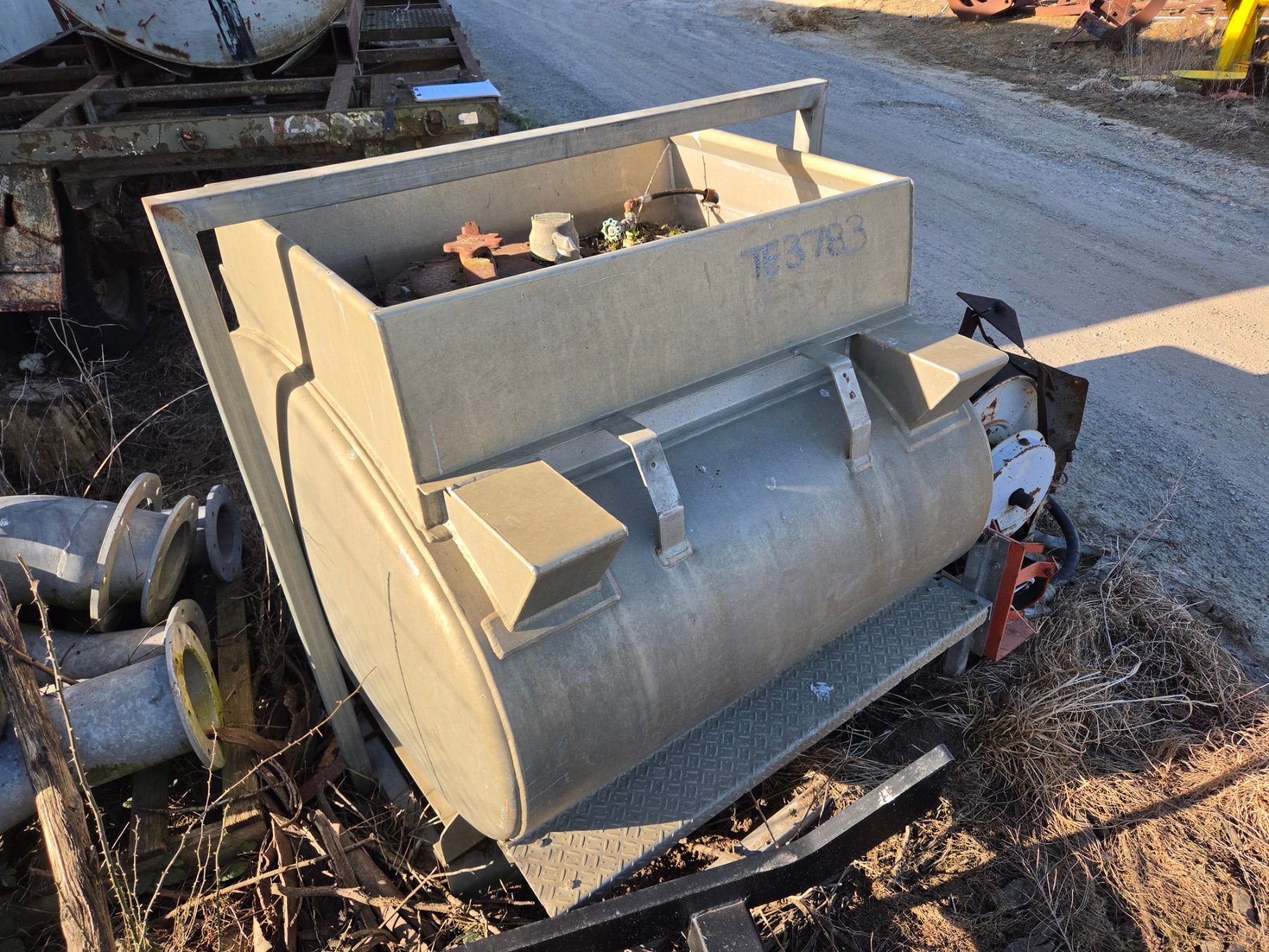 1,500 Ltr Alloy Slip-on Diesel Tank - photo 4