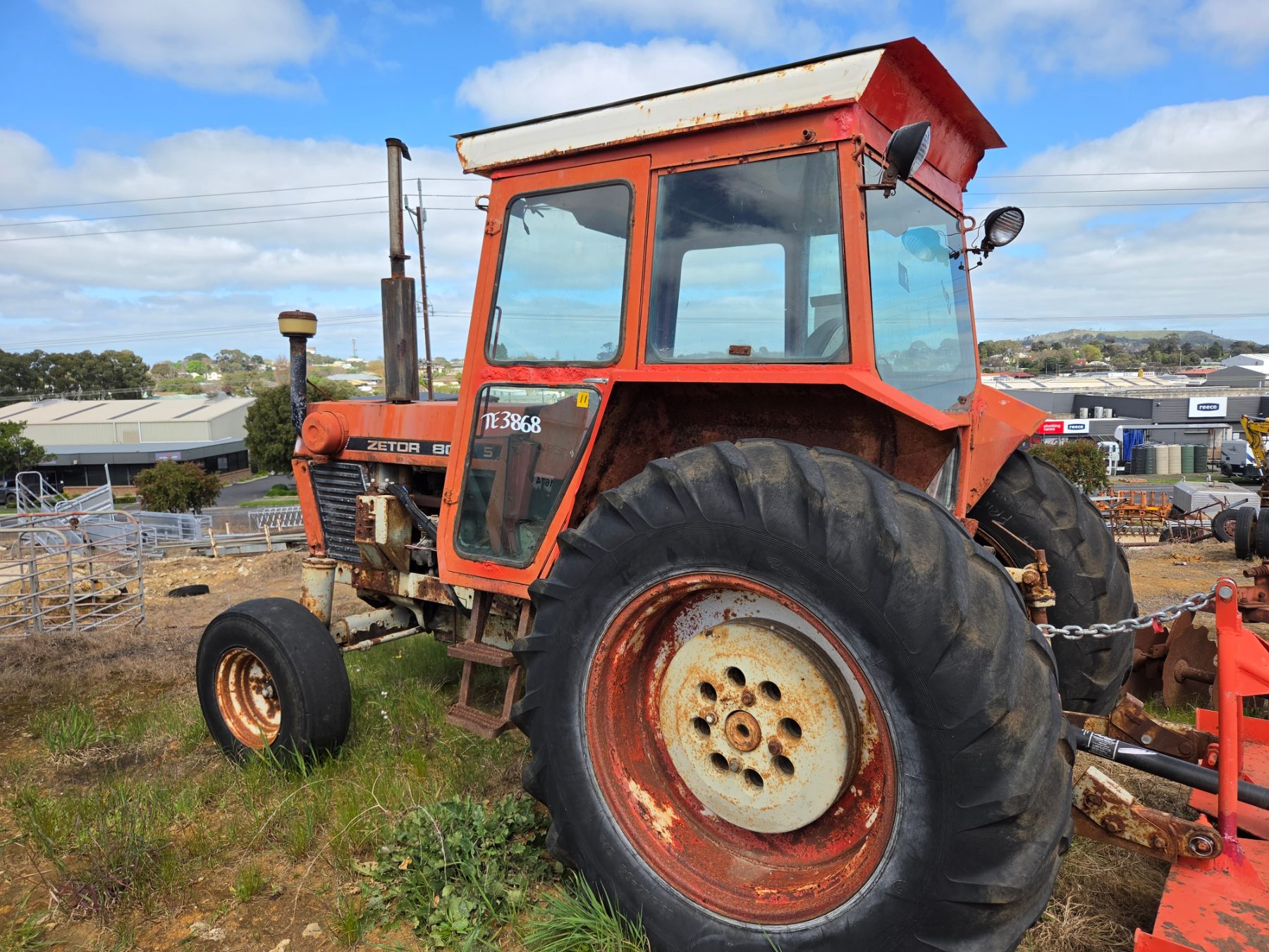 Zetor 8011s 2WD Tractor - photo 4