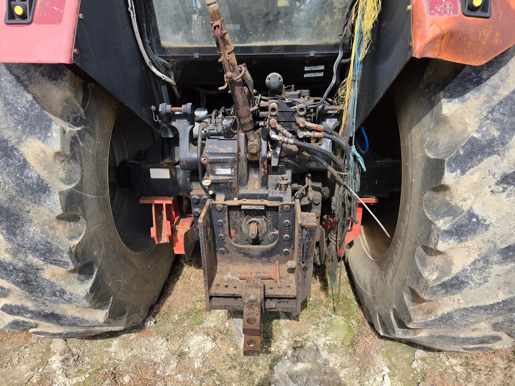 Case 5150 FEL Tractor - photo 4