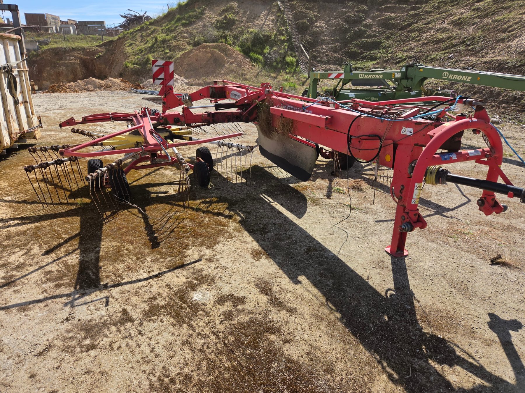 Pottinger Eurotop 701-A Twin Rotor Hay Rake - photo 4