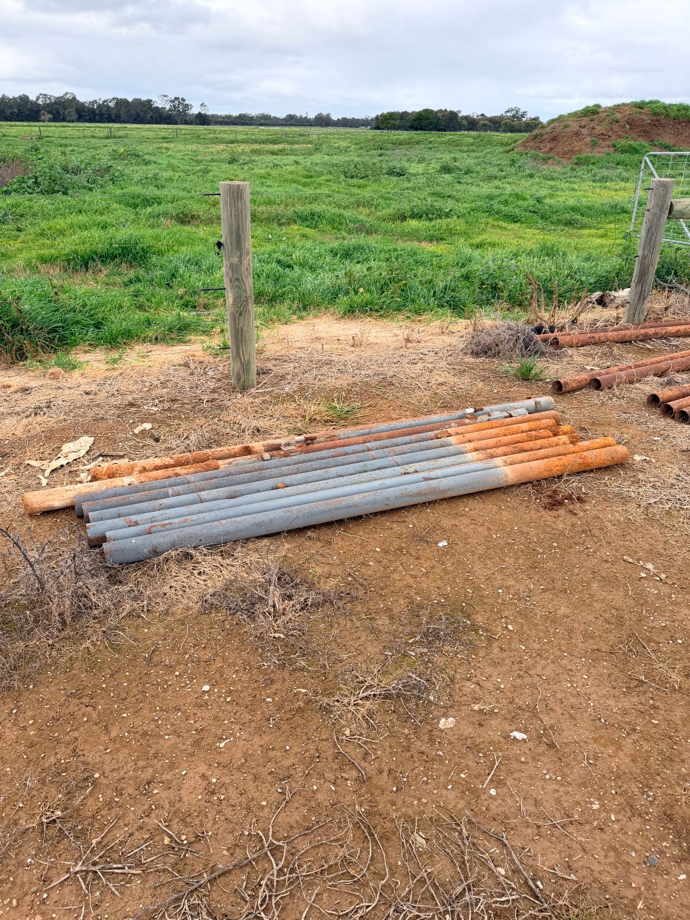8 of 2.4m x 90mm gal steel posts - photo 2