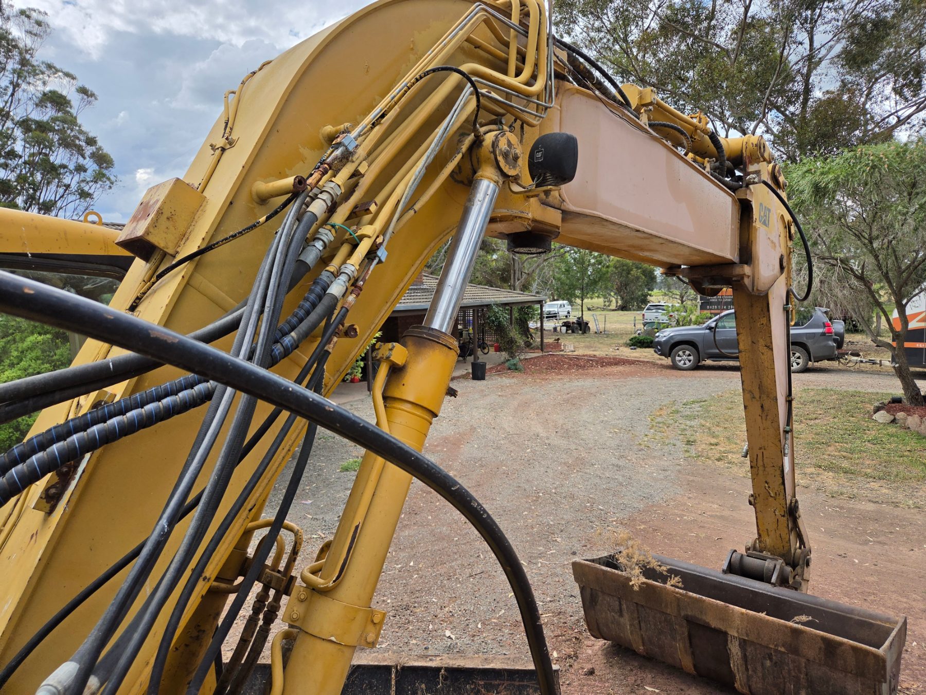 Used - Cat 313b-SR Excavator - photo 12