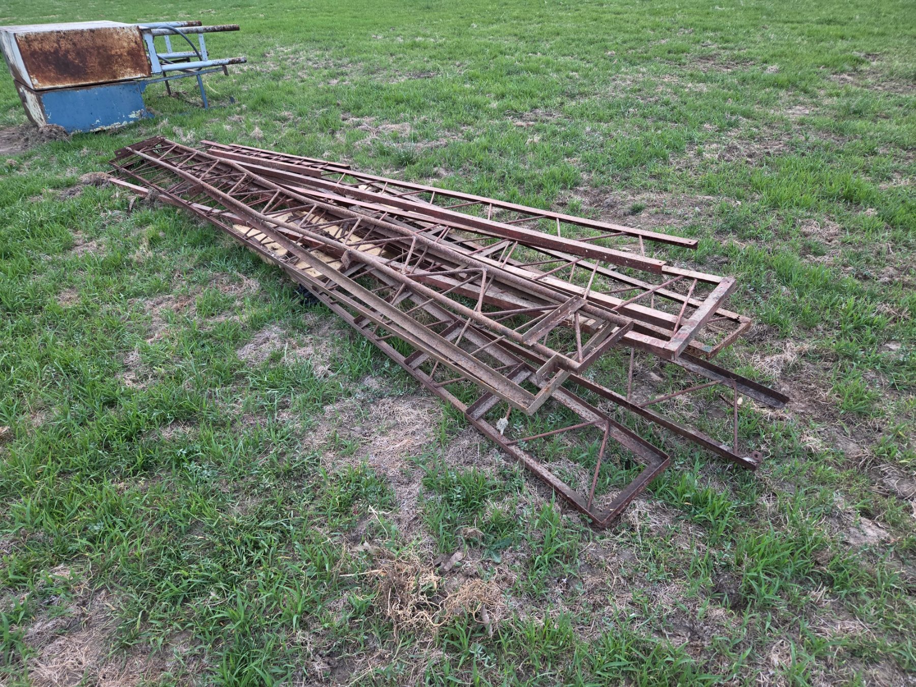 Used - Assorted Roof Trusses - photo 3