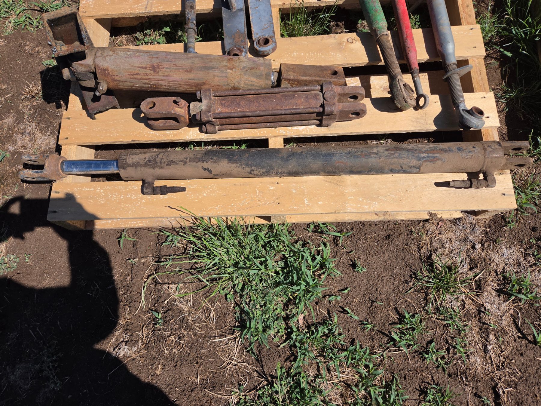 Used - 3x Hydraulic Rams - photo 4