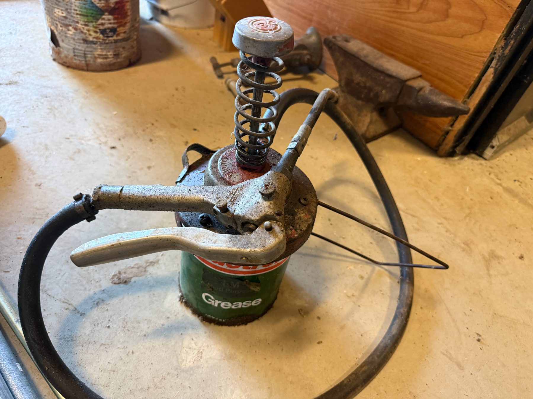 McNaught Grease gun