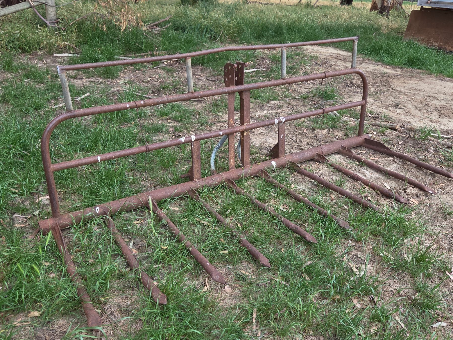 Used - 3pl Buck Rake - photo 1