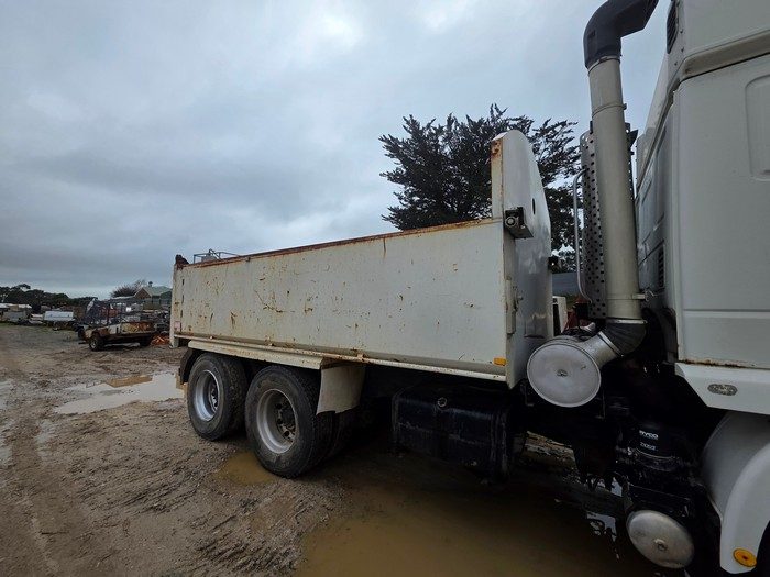 1998 Iveco Tipper - Farm-Offroad Use Only - photo 4