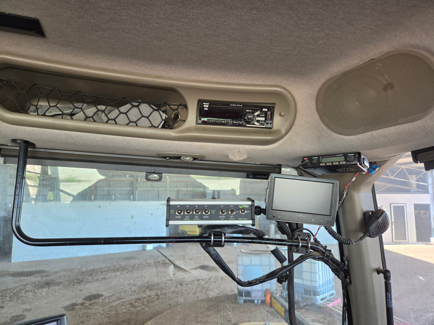2020 Case Magnum 310 CVT - photo 16