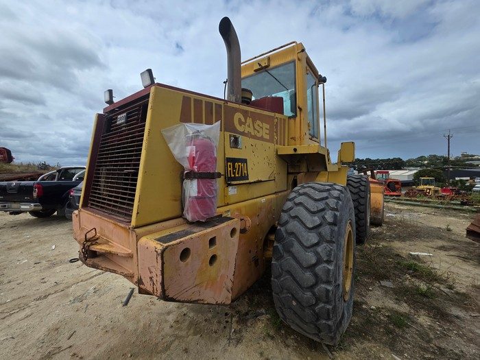 Case 621ZF Wheeled Loader - photo 7