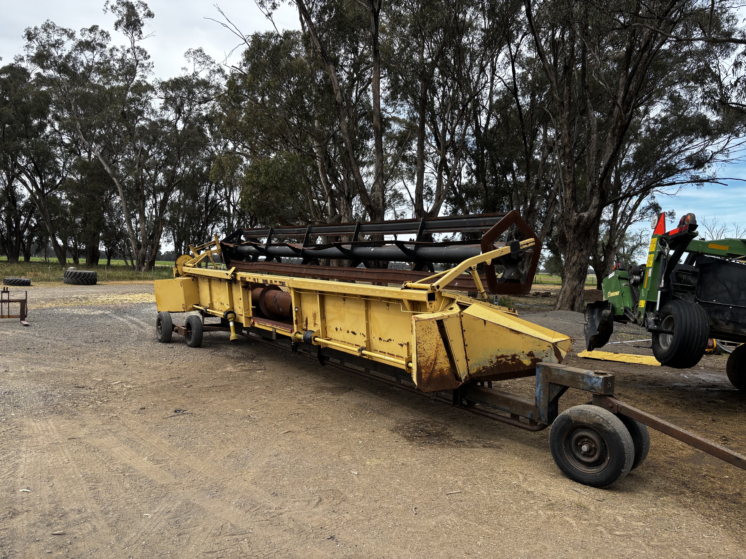 Used - NH-806 Open Front on Comb Trailer - photo 1